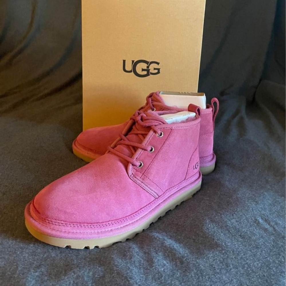 Nwt Ugg Neumel boots